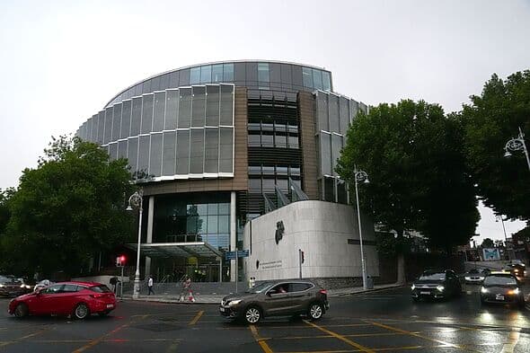 Suspected Irish crime boss charged with directing organised crime group