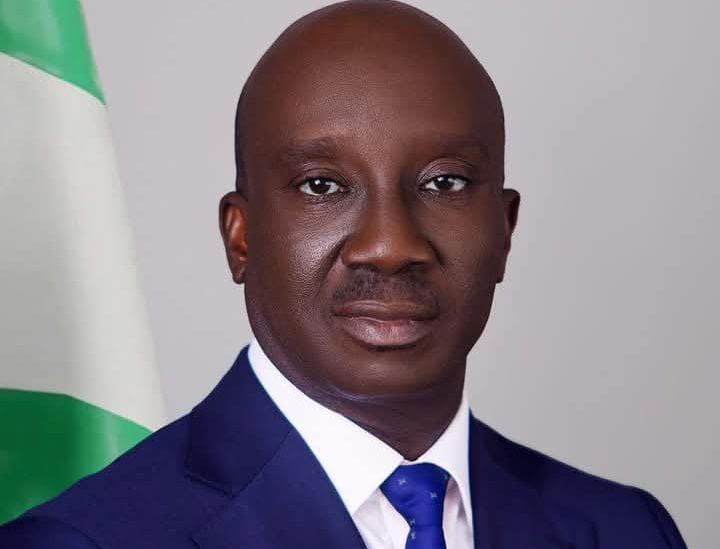 Okpebholo meets Edo indigenes in London, seeks diaspora support for state development, Tinubu’s re-election