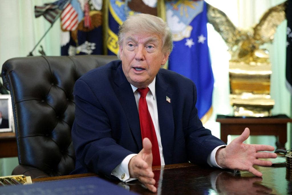 Trump says Iran facing ‘last chance before decapitation’