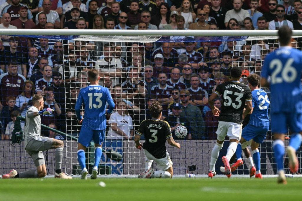 Brighton start Premier League season with 4-0 rout of Aston Villa