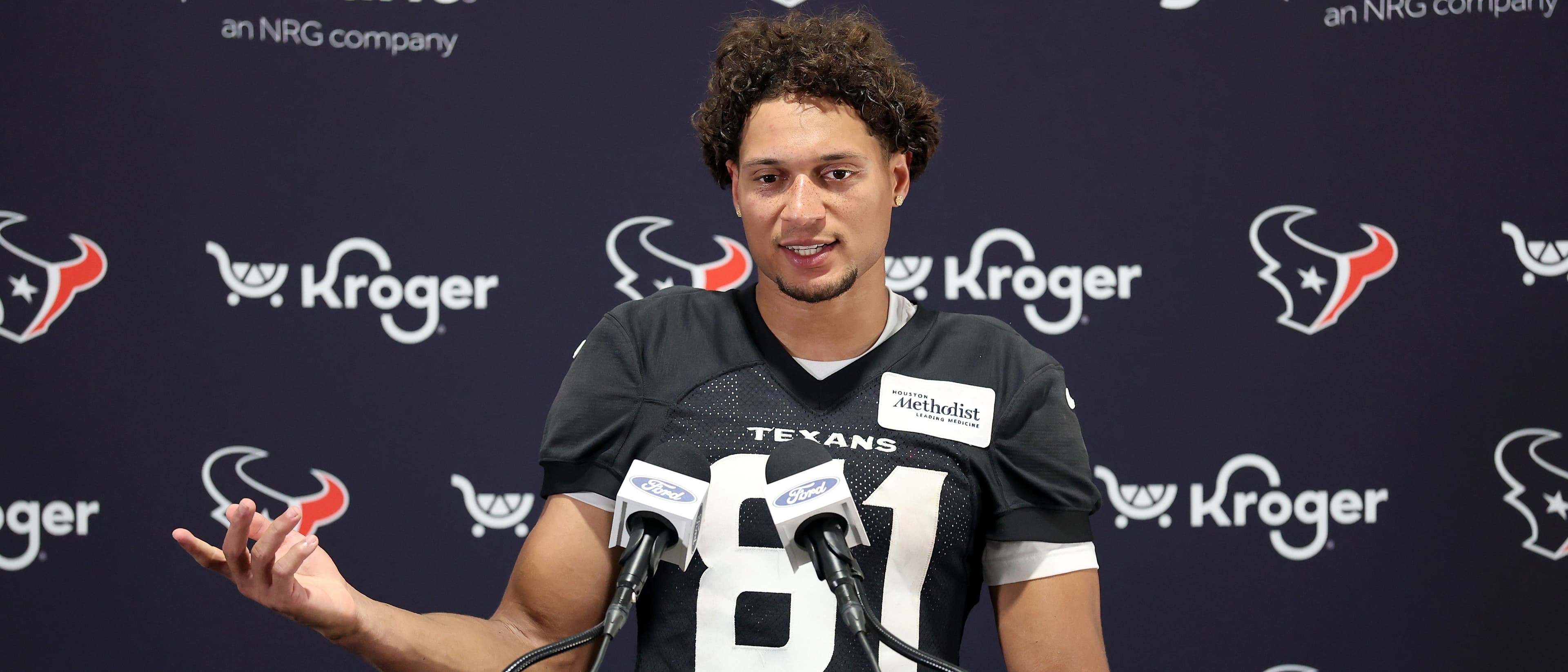 Texans’ Receiving Corps Takes Huge Hit With Jayden Higgins Out For Season After Torn ACL: REPORT