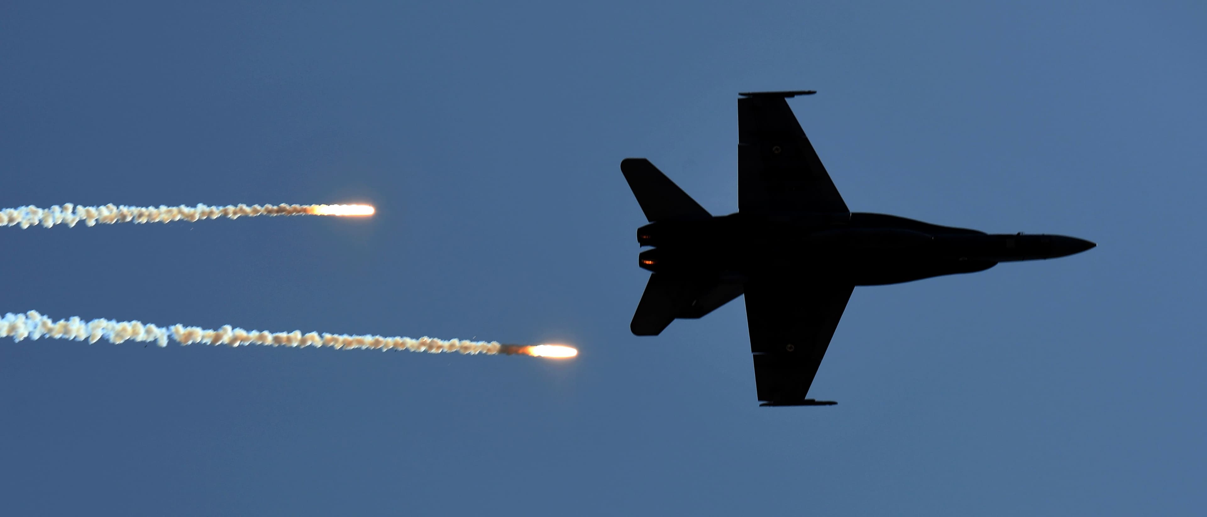 American Fighter Jets Launch Flares At Civilian Aircraft For Getting Too Close To Trump At Youth Sports Event