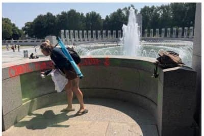 Kentucky woman charged with vandalizing National Mall's WWII Memorial