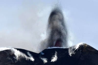 American tourist struck by lightning on Italy’s Mt. Etna dies