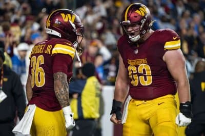 Los Angeles Chargers C Tyler Biadasz out indefinitely with knee injury