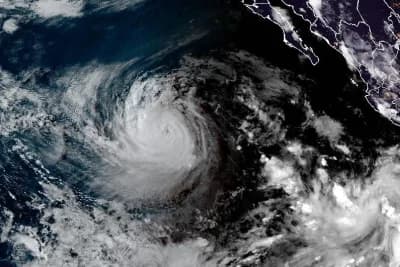 Karina becomes major Cat. 3 hurricane in Pacific Ocean