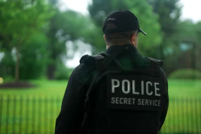3 Secret Service employees put on leave during misconduct probe