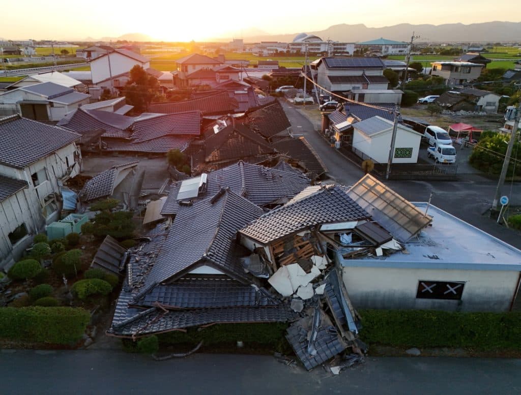 News Wrap: Death toll from Japan earthquake rises to 34