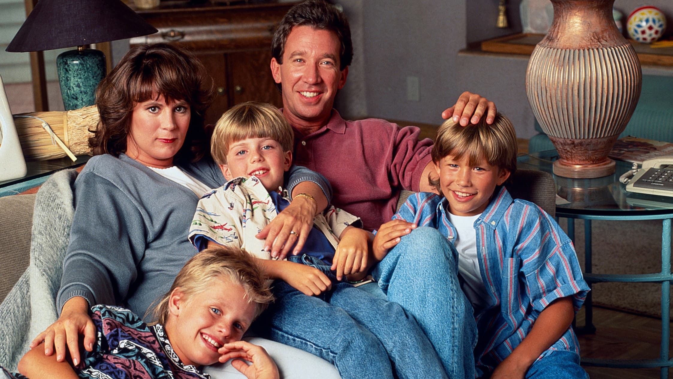 ‘Home Improvement’s Patricia Richardson Reunites With TV Sons Jonathan Taylor Thomas, Taran Noah Smith: “My Other Boys”