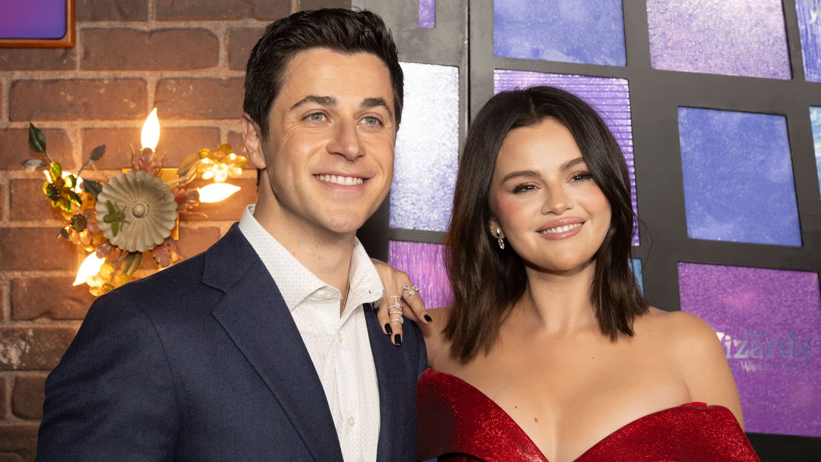 David Henrie Says ‘Wizards Beyond Waverly Place’ Season 2 Finale Was “Misunderstood” & Series Would “Never” Kill Selena Gomez’s Alex Russo