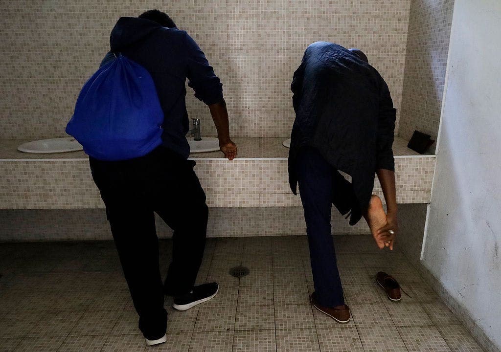 Greg Abbott Threatens Airports Over Islamic Washing Facilities: 'Illegal'