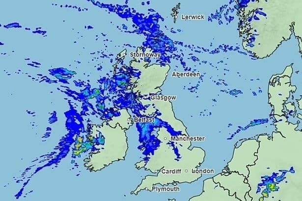 Met Office weather maps show 19 areas facing rain on Sunday