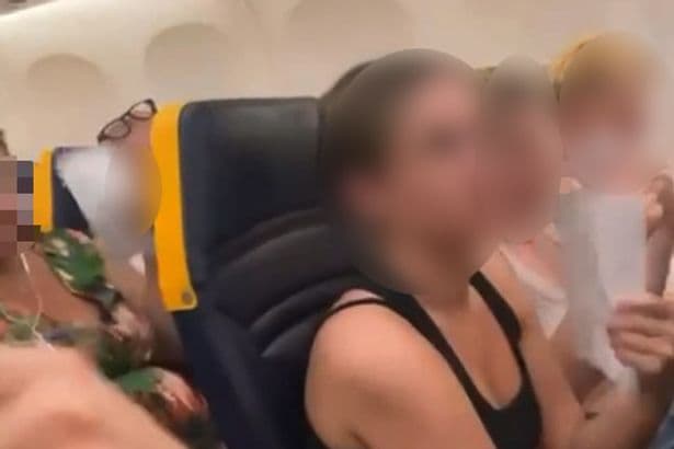 Ryanair passengers 'pass out and throw up without aircon' on flight to Birmingham