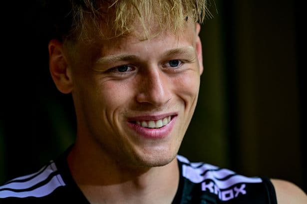 Portuguese media's resounding report on Lukas Hornicek as Newcastle sign 'Iceman' goalkeeper