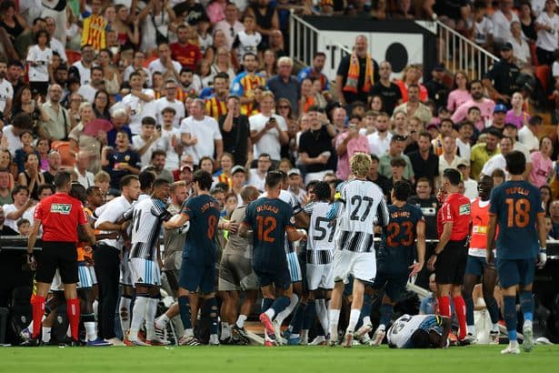 What Newcastle manager Matthias Jaissle did after horror tackle on Anthony Elanga