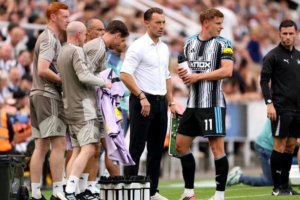 The bizarre request Matthias Jaissle made after 24 minutes in Newcastle's clash with Leverkusen