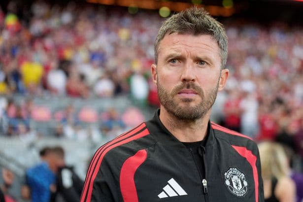 Man United face transfer delay as Michael Carrick forced to wait to confirm next move