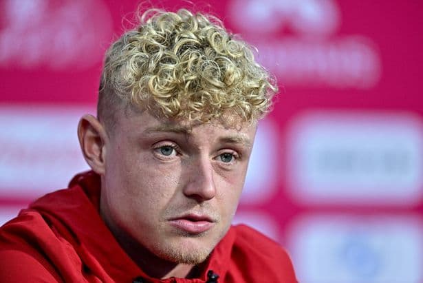 Man United told offer will be 'hard to reject' as manager speaks out on £30m target