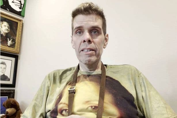 Perez Hilton 'rushed to hospital' after alarming TikTok livestream sees police attend home