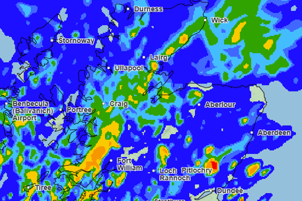 Met Office issues 'lightning and thundery showers' warning for Scots