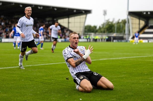 St Mirren make St Johnstone pay the penalty as Buddies bounce to the Premiership summit – 3 talking points