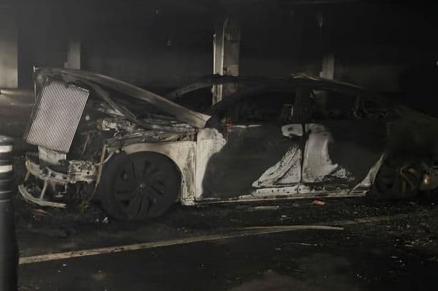 Dramatic images show aftermath of Tesco car park fire as Glasgow store evacuated amid 'total panic'