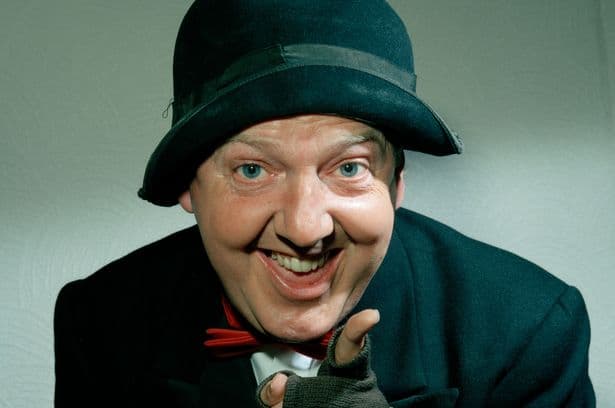 Legendary comedian set to speak to fans from beyond the grave after tragic death