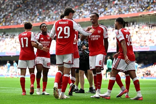 Mikel Arteta's inspired tactical change as Arsenal embarrass Man City to land first title blow