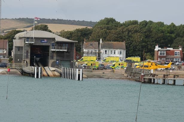 Tributes paid after members of the same family pulled from sea at Shoreham | ITV News - ITVX