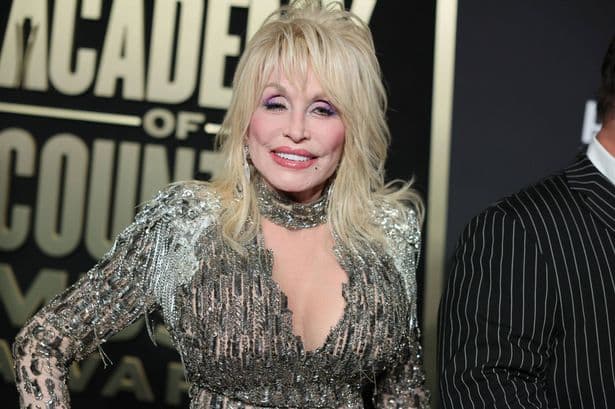 Dolly Parton cancels Dollywood appearance at last minute over 'health issues'