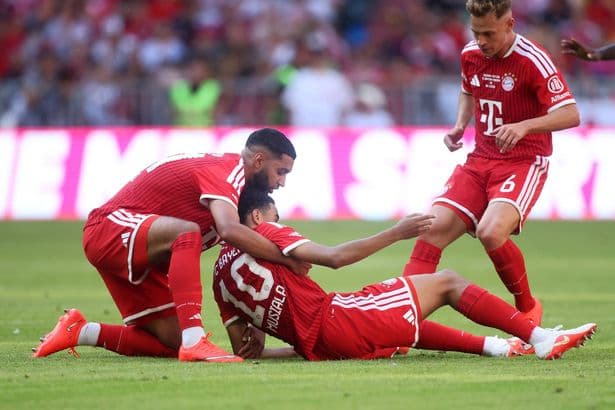 Jamal Musiala collapses during Bayern Munich match in scary scenes as club chief issues update