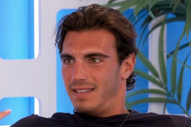 Love Island winner flooded with support after huge career news