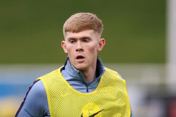 Man United get big Lewis Hall transfer boost as £60m star's Chelsea decision made