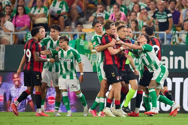 Man United flop and transfer target both shown red cards as friendly turns ugly