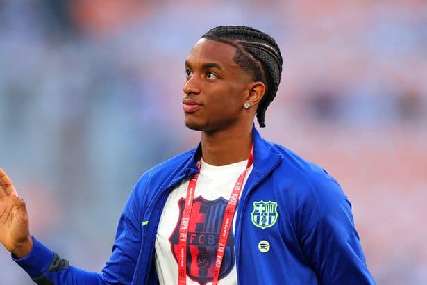 Man United recieve telling response after transfer call with Barcelona as next signing decided
