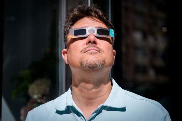 Where to get safe solar eclipse glasses in Manchester and how to spot fakes
