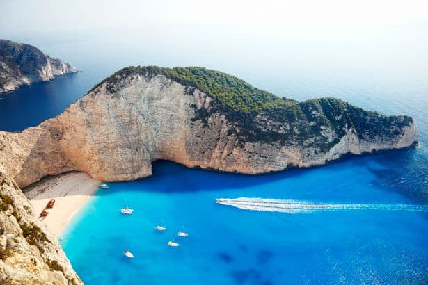 British tourist, 34, dies in Zante after beachgoers watch in horror as he gets into difficulty in water