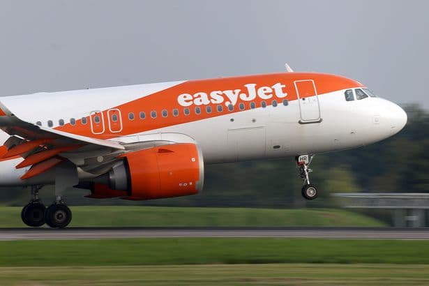 EasyJet Manchester flights 'dramatic' landing after passenger suffers allergy mid-flight