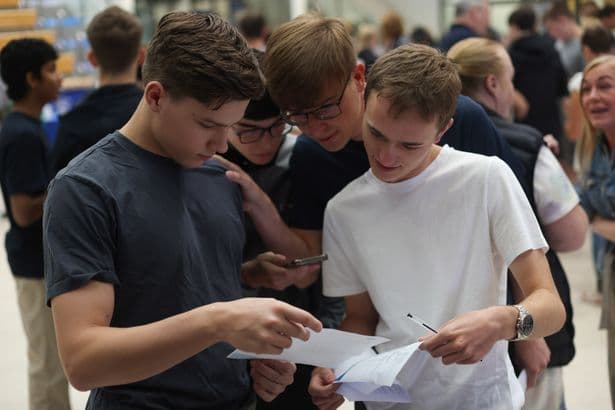 How the GCSE 9-1 grade boundaries work ahead of results day