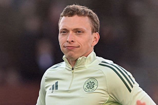 Celtic sent Alistair Johnston transfer warning after Martin O'Neill confirmed Everton talks
