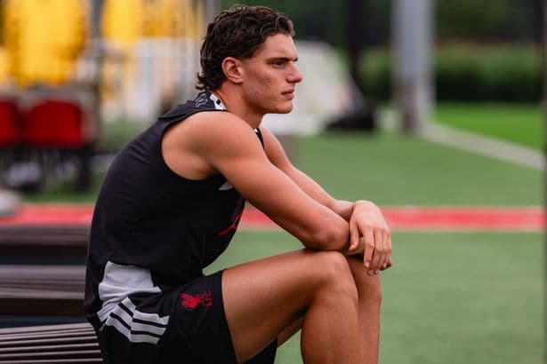 Giovanni Leoni hints at Liverpool return as injury update shared after Andoni Iraola talks