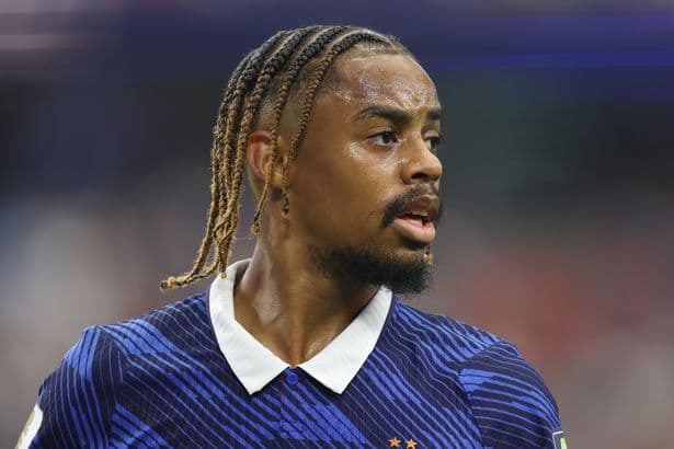 Ex-Arsenal star reveals what he’s been told about Bradley Barcola amid Liverpool transfer talks