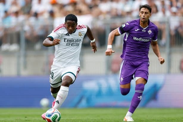 Liverpool transfer news - PSG still signing attackers as Brazilian sensation linked to the Reds