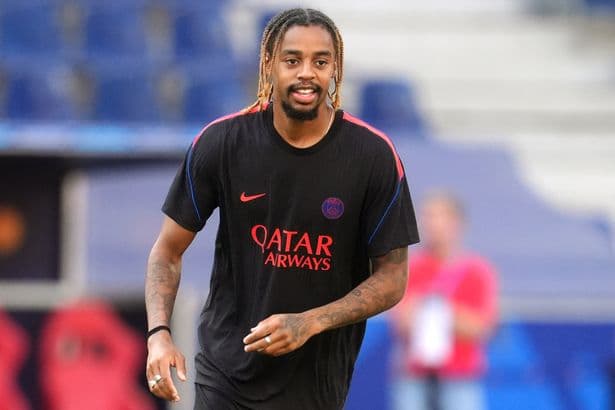 Liverpool transfer news: Bradley Barcola latest, Rio Ngumoha exit update, deal agreed