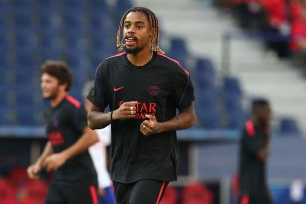 PSG chief breaks silence after Bradley Barcola snub as Liverpool on red alert for transfer