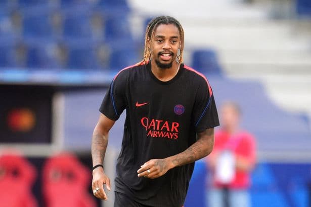 Liverpool transfer news - Bradley Barcola 'official' bid, Ibrahima Mbaye stance, Curtis Jones claim