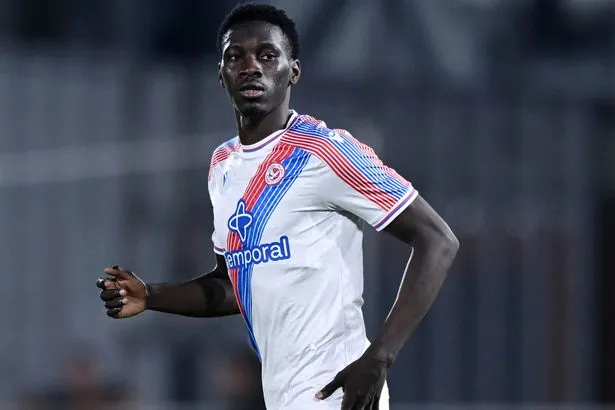 Crystal Palace boss makes 'difficult' Ismaila Sarr Liverpool admission after transfer approach