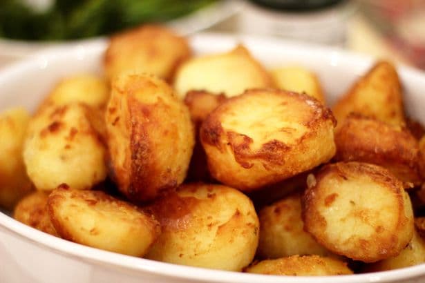 Roast potatoes have a 'delicious crunch' if you coat them in 1 simple ingredient during cooking