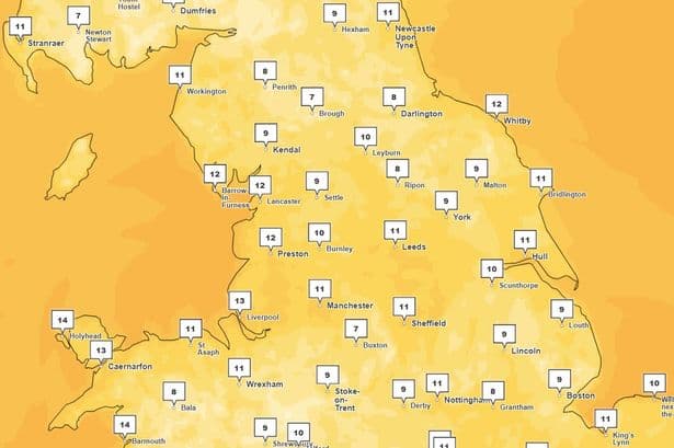 Met Office maps show temperatures plummet to 10C in Greater Manchester in days