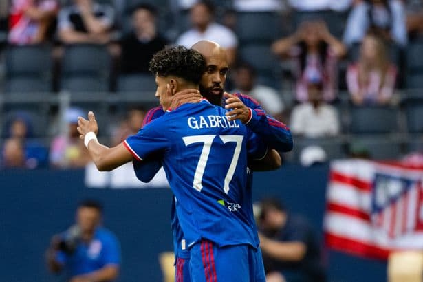 Carrick handed major JJ Gabriel warning as wonderkid makes Man United debut